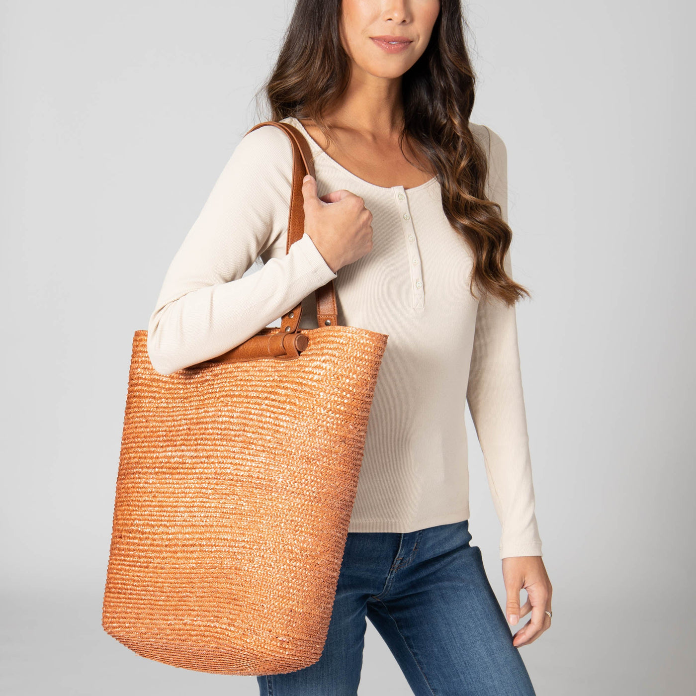 TOTE - Daydreamer - Wheat Straw Tote With Leather Handles