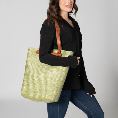 TOTE - Daydreamer - Wheat Straw Tote With Leather Handles