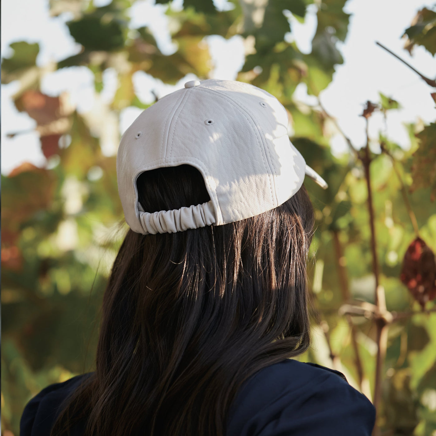 Women s Black Faux Leather Ball Cap with Elastic CTH1803 San