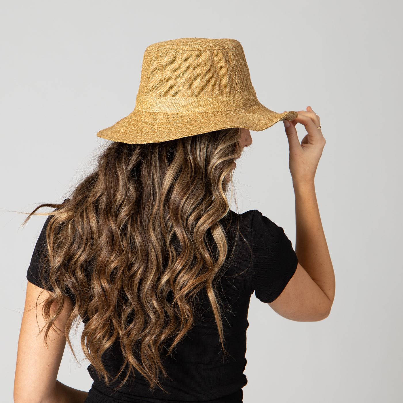 BUCKET - Women's Cut & Sew Wide Brim Woven Paper Bucket Hat