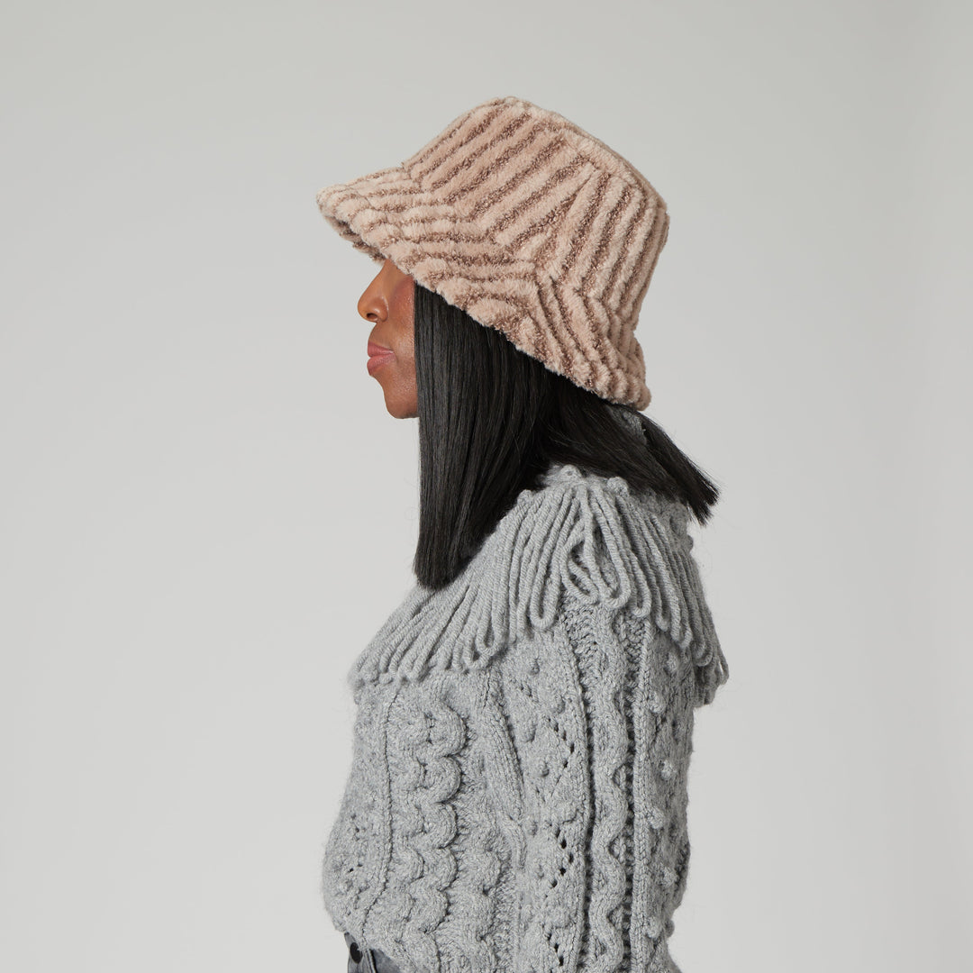 帽子 SAINT KNIT BUCKET HAT OS SAINT KNIT BUCKET HAT OS