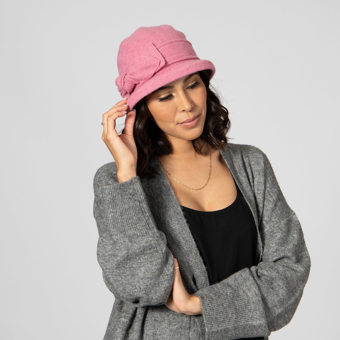 CLOCHE - Women's Soft Knit Cloche With Bow