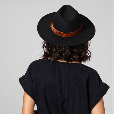 FEDORA - Women's Faux Felt Fedora W/ Velvet Band