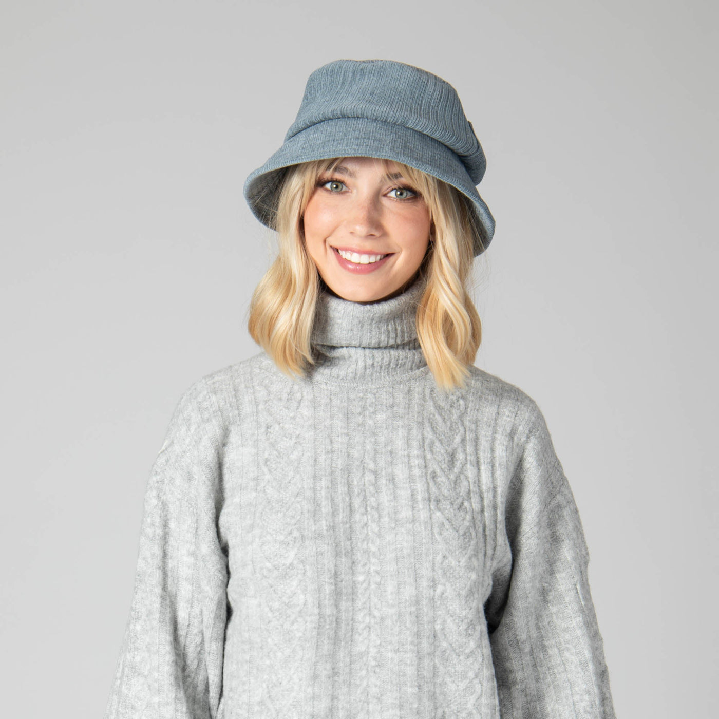 BUCKET - Cozy And Chic Bucket Hat