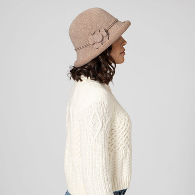 CLOCHE - Women's Knit Cloche W/Self Rosette Trim