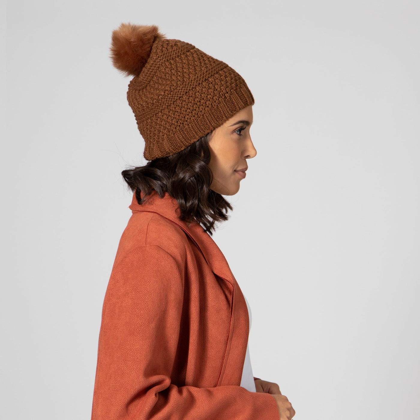 BEANIE - Women's Knit Beanie W/Faux Fur Pom