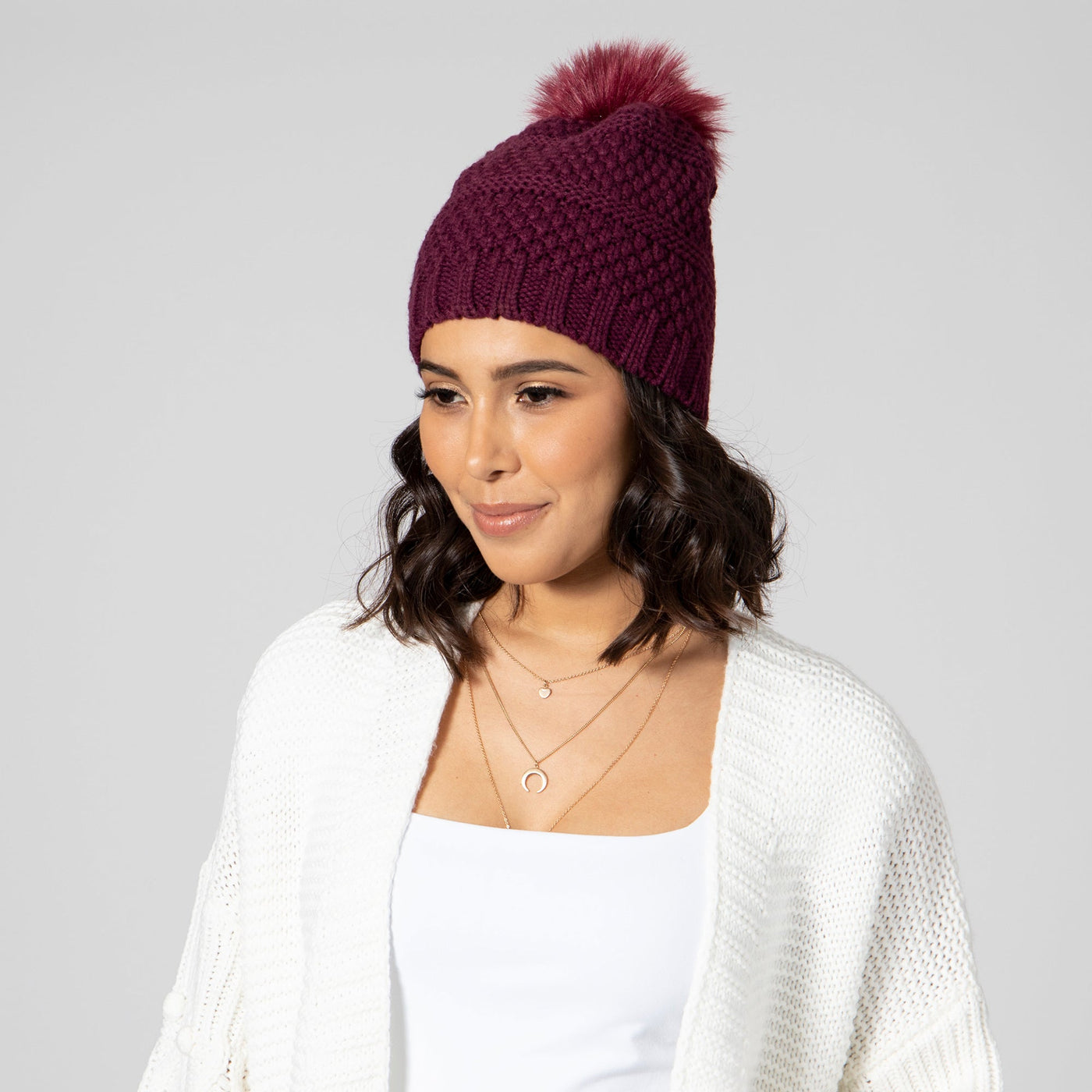 BEANIE - Women's Knit Beanie W/Faux Fur Pom