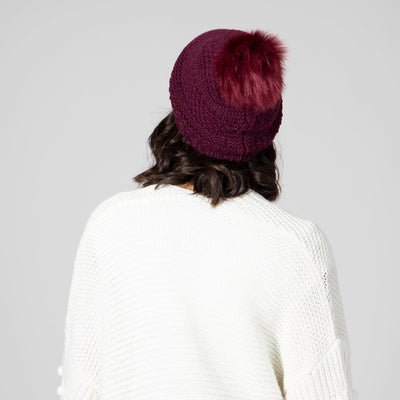 BEANIE - Women's Knit Beanie W/Faux Fur Pom