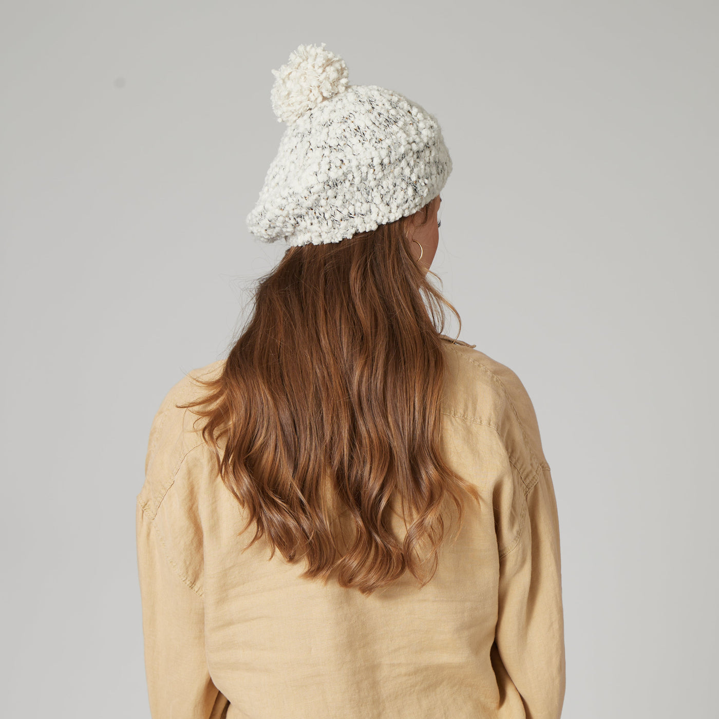 BERET - Womens Plush Textured Yarn Beret With Gold Sequins Woven Into The Yarn-Ivory-One Size