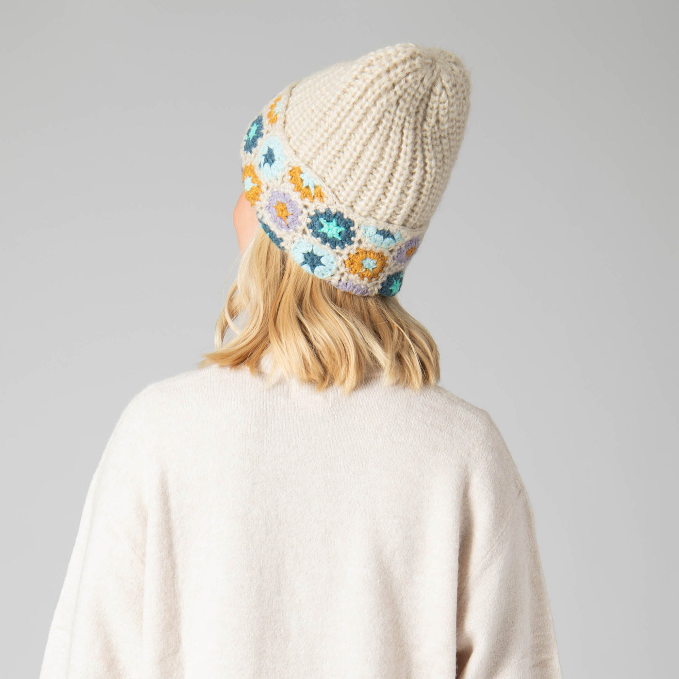BEANIE - Curb Crochet Beanie