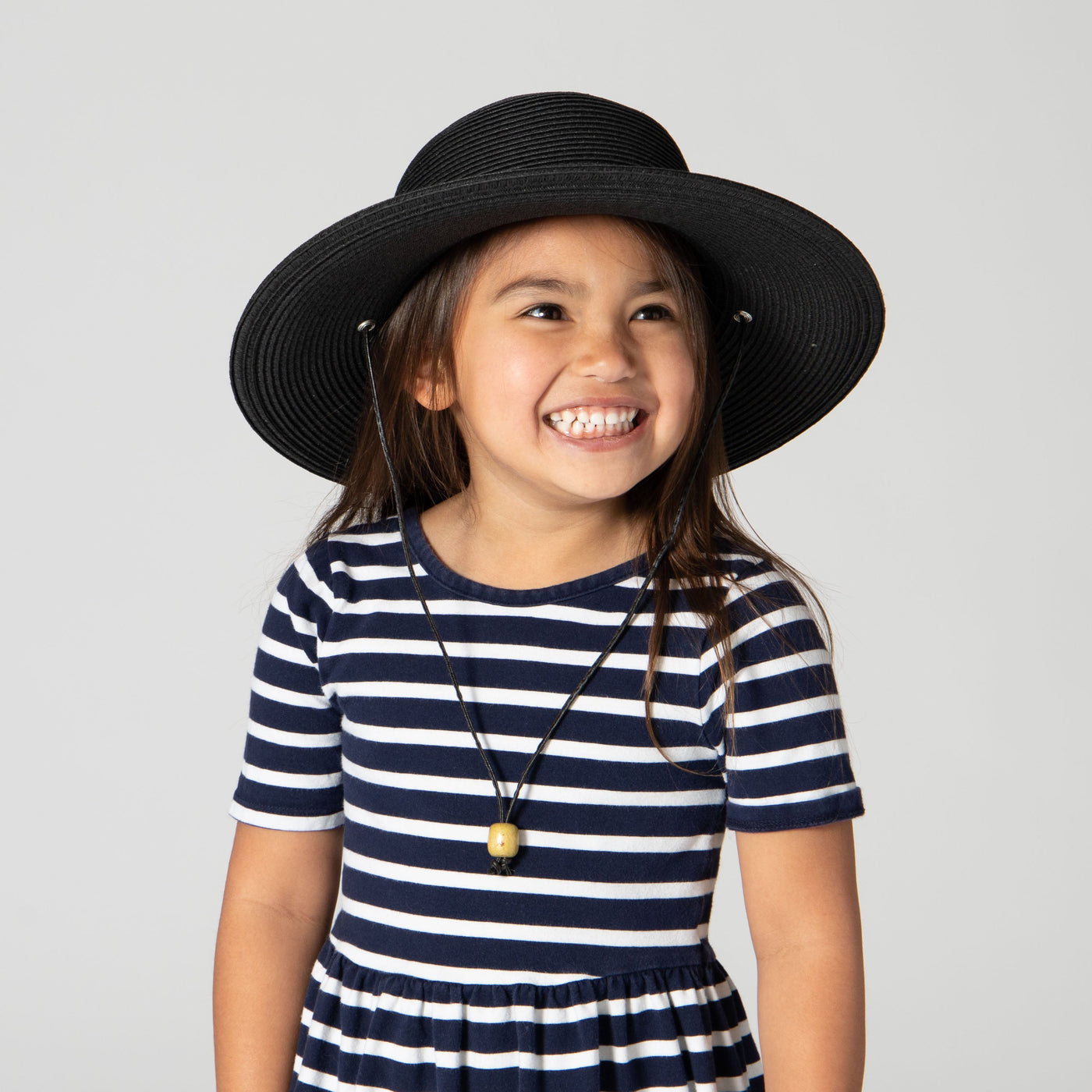 FLOPPY - 4-8 Year Kid's Sun Hat With Chin Strap