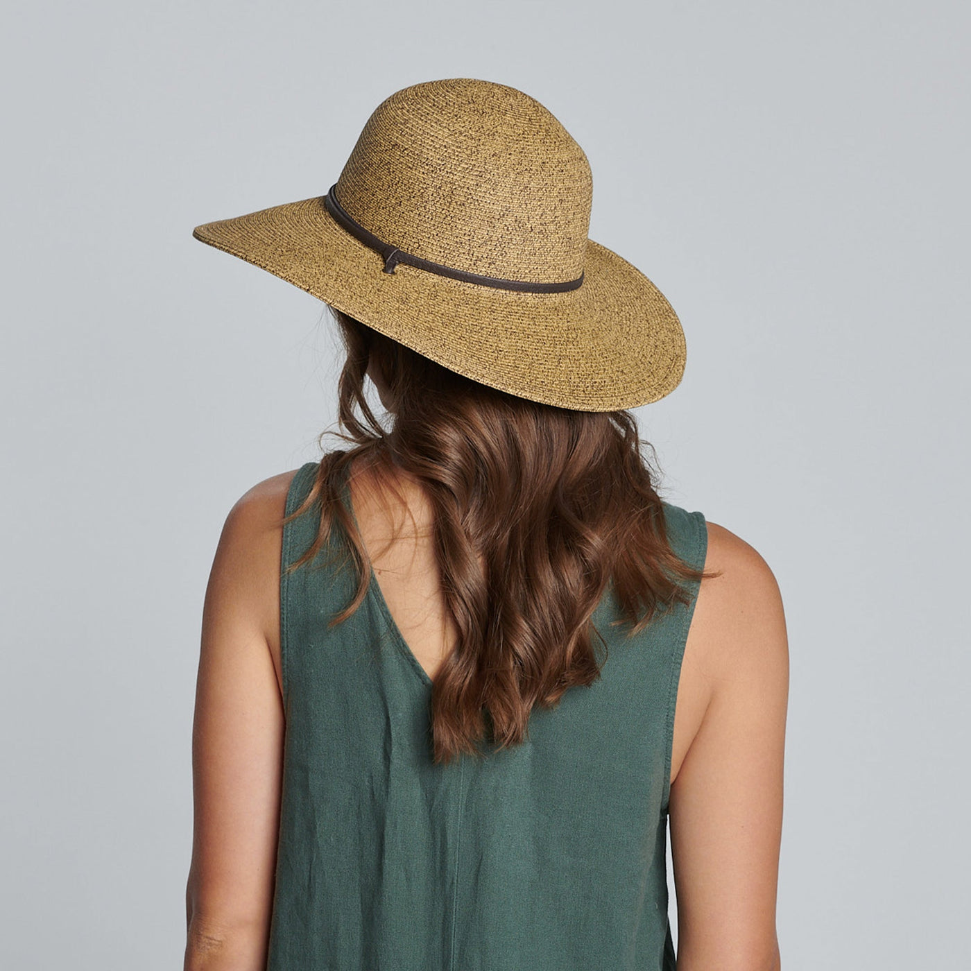 FLOPPY - Beacon - The Perfect Wide Brim Garden Hat