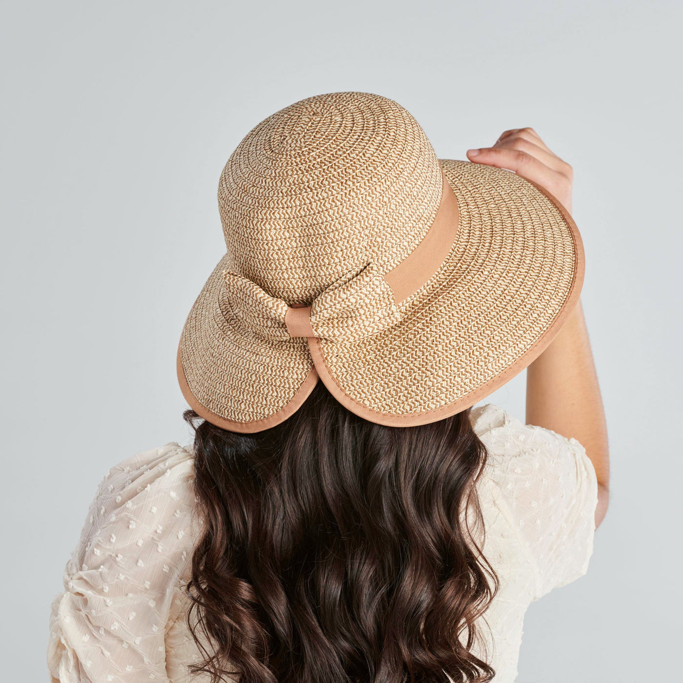 Women's Contrasting Edged Sun Brim Hat With Back Bow