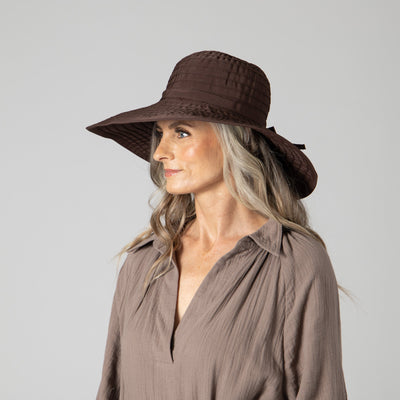 RIBBON - Women's Large Brim Ribbon Hat With A Bow