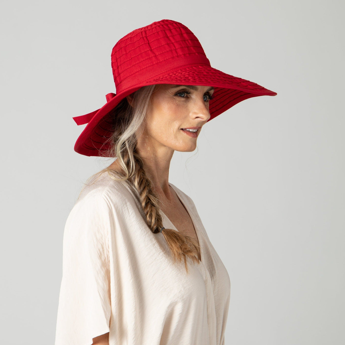 RIBBON - Women's Large Brim Ribbon Hat With A Bow