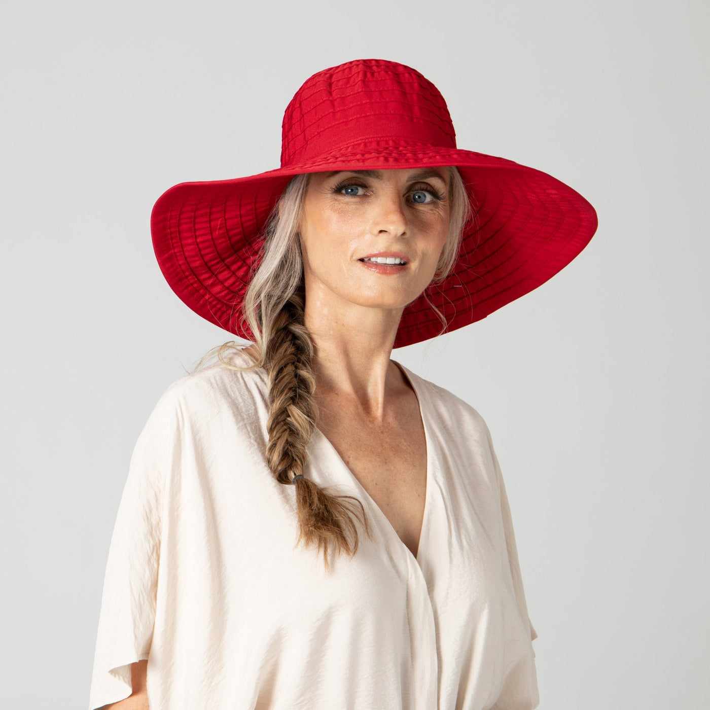 RIBBON - Women's Large Brim Ribbon Hat With A Bow