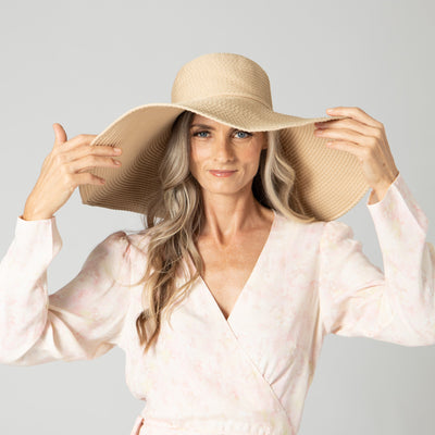 SUN BRIM - Women's Wide Brim Ribbon Floppy Hat With Ticking Fabric