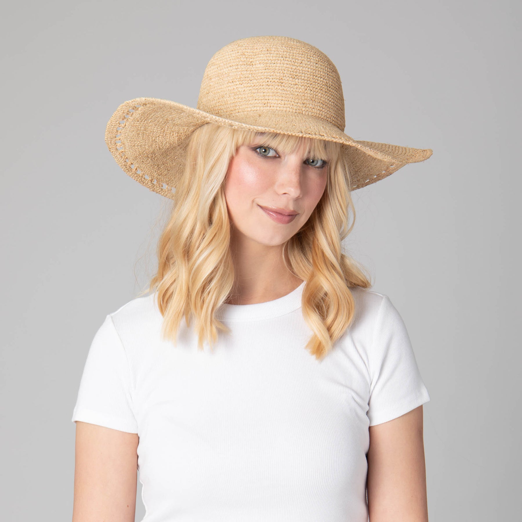 Isla - Women's Raffia Round Crown Floppy Isla - Women's Raffia Round Crown Floppy