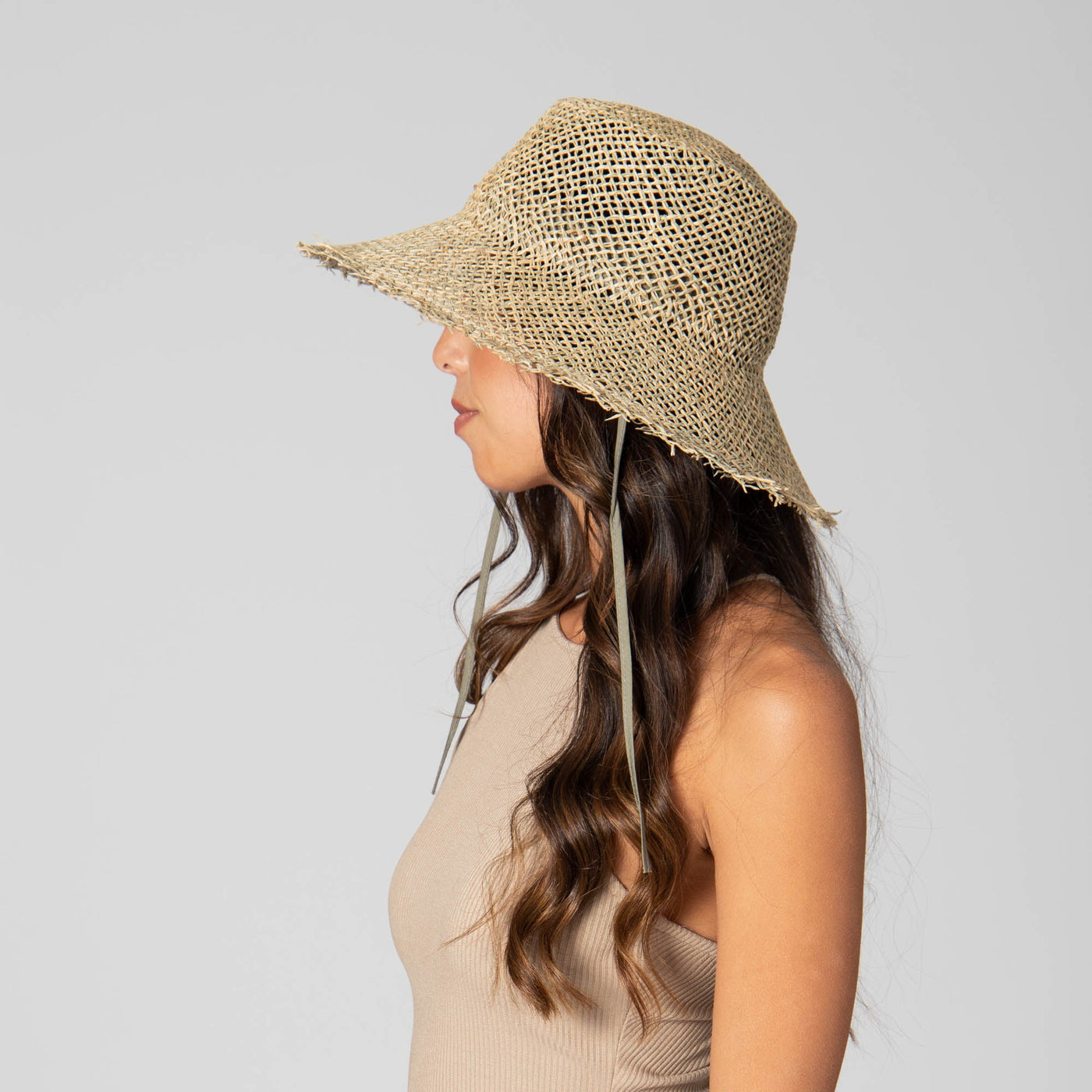 BUCKET - Easy Going - Seagrass Bucket Hat With Raw Edge
