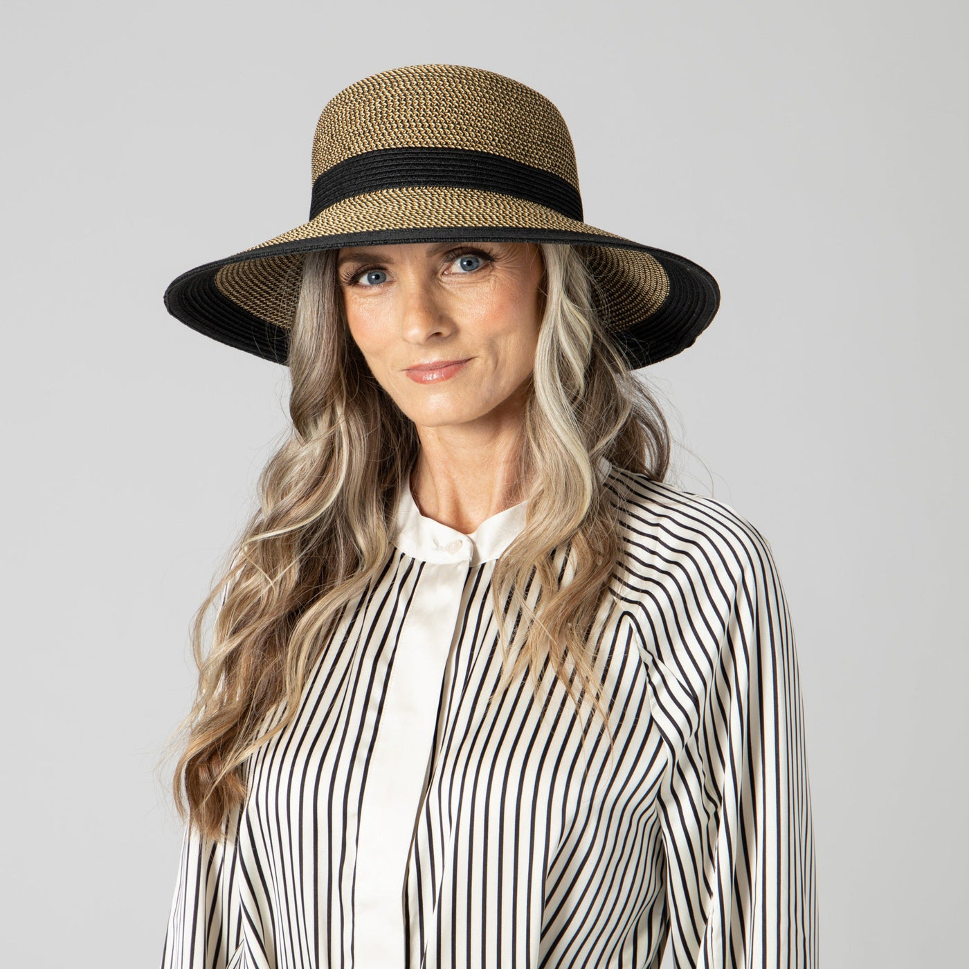 CLOCHE - Women's Water Repellent Striped Cloche