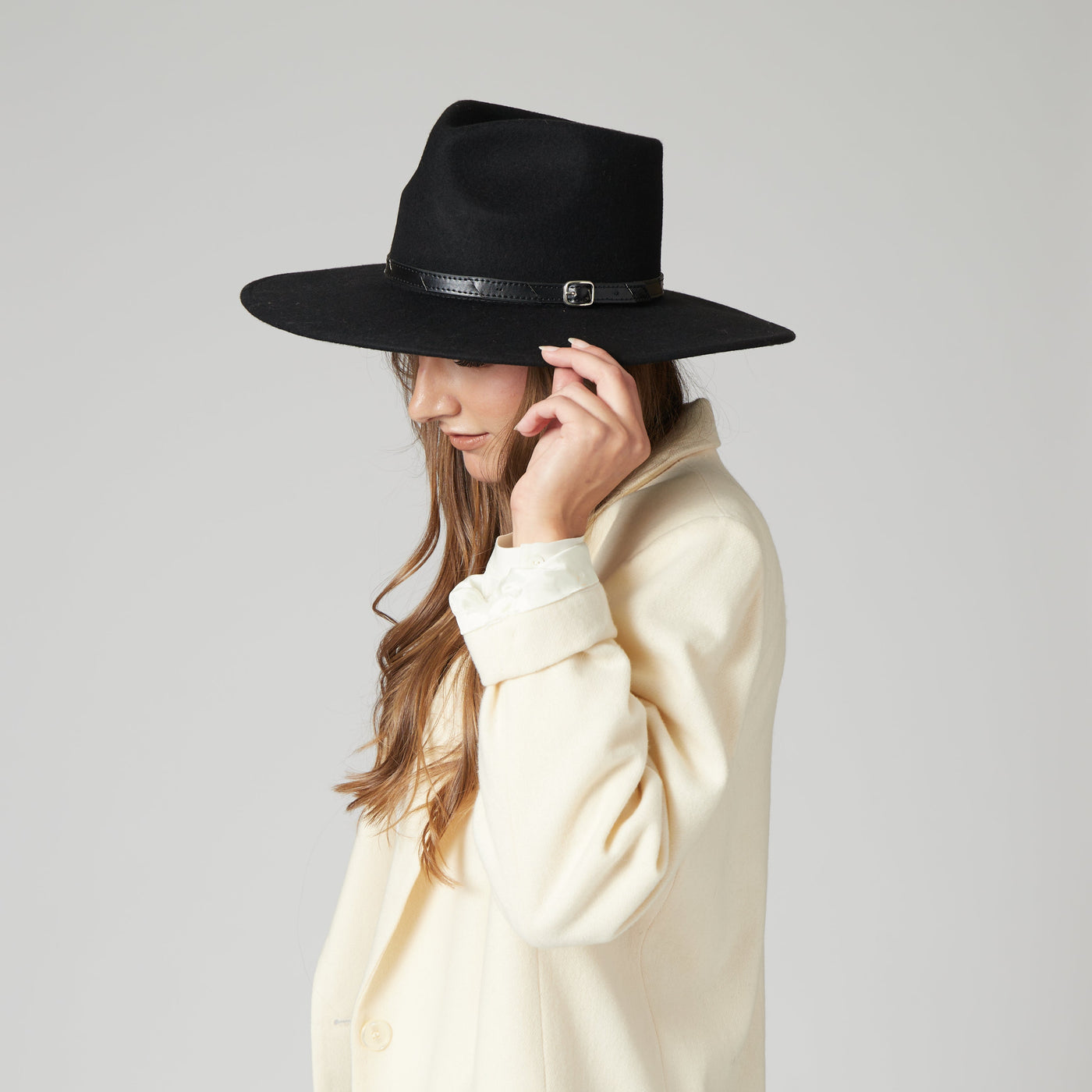 FEDORA - Flameworthy - Women's Felt Fedora W/ Belted Sliced Band