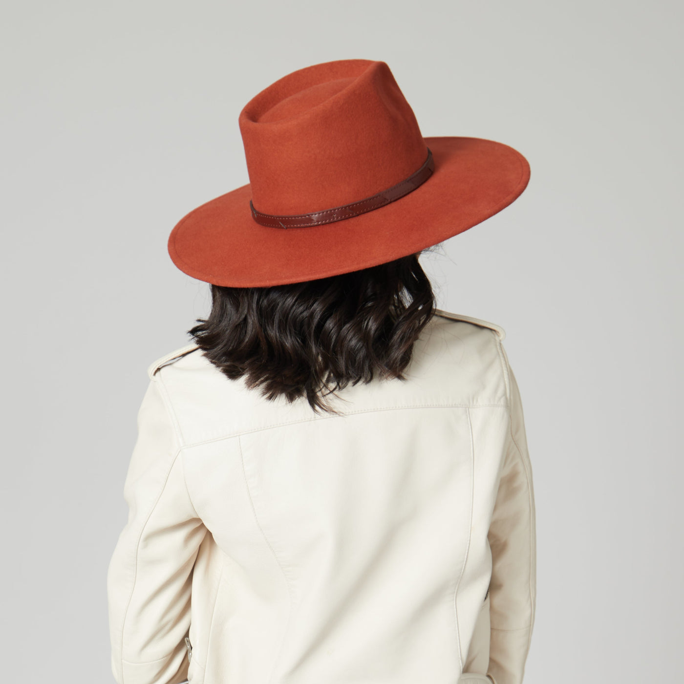 FEDORA - Flameworthy - Women's Felt Fedora W/ Belted Sliced Band