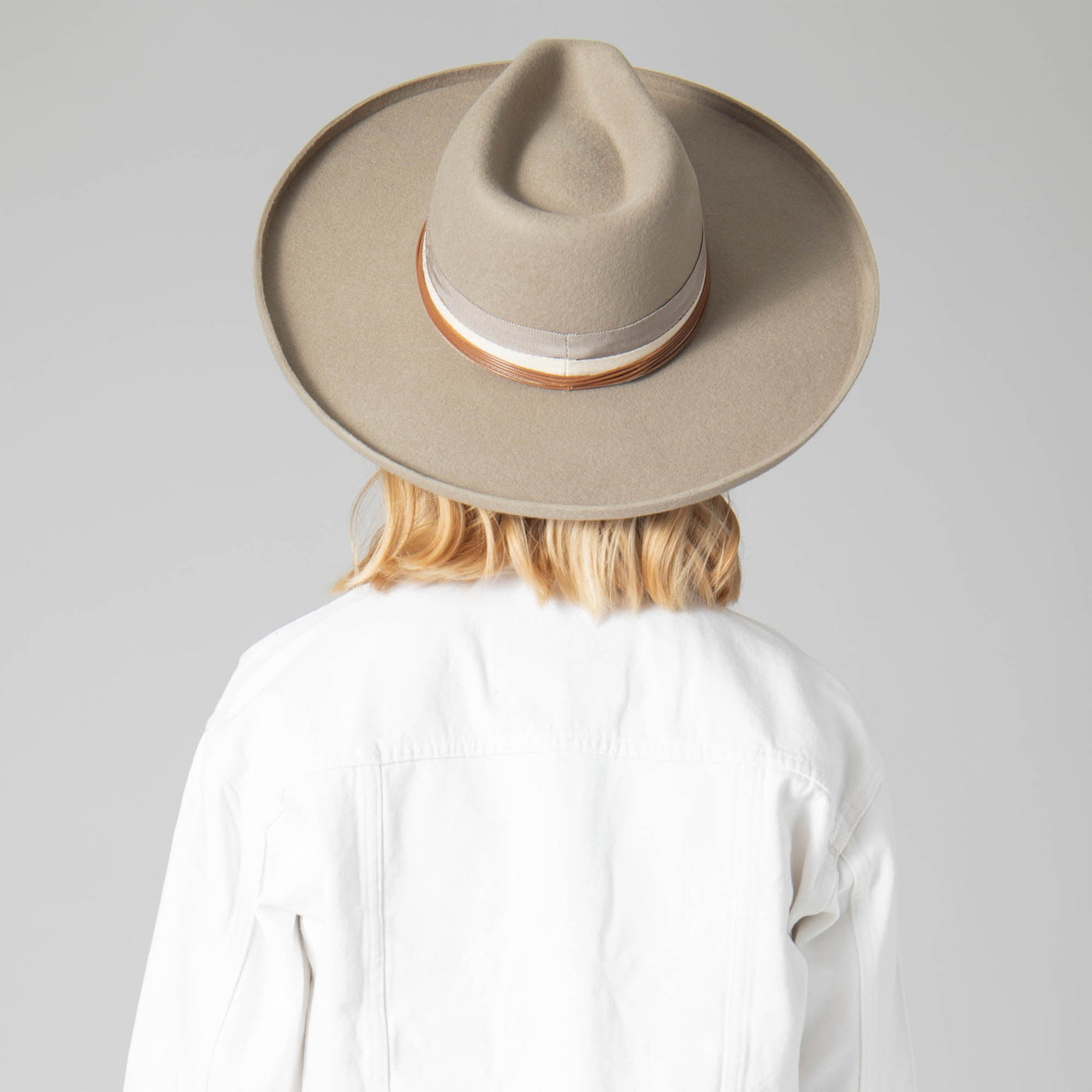 FEDORA - Nothing But Neutral Wool Felt Stiff Rolled Brim Fedora